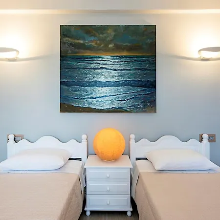 Contemporary Corfu Retreat 3 Bedrooms Girasole Artful Decor
