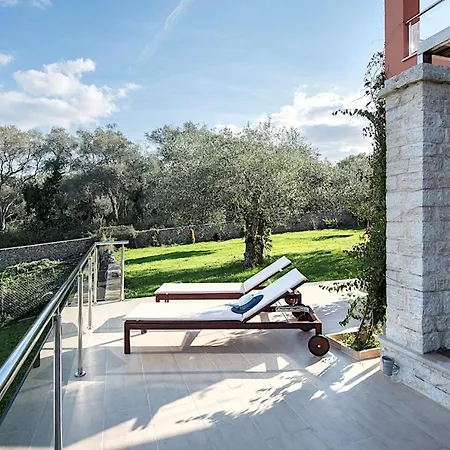 Villa Girasole: Contemporary Corfu Retreat With Artful Decor *