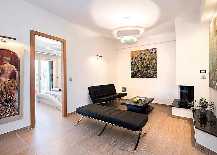 ヴィラ Contemporary Corfu Retreat 3 Bedrooms Girasole Artful Decor Dafnila