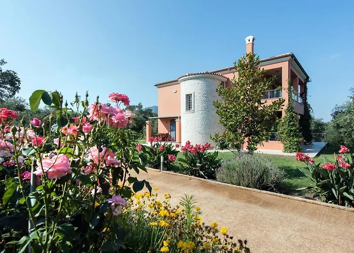 Contemporary Corfu Retreat 3 Bedrooms Girasole Artful Decor Dafnila